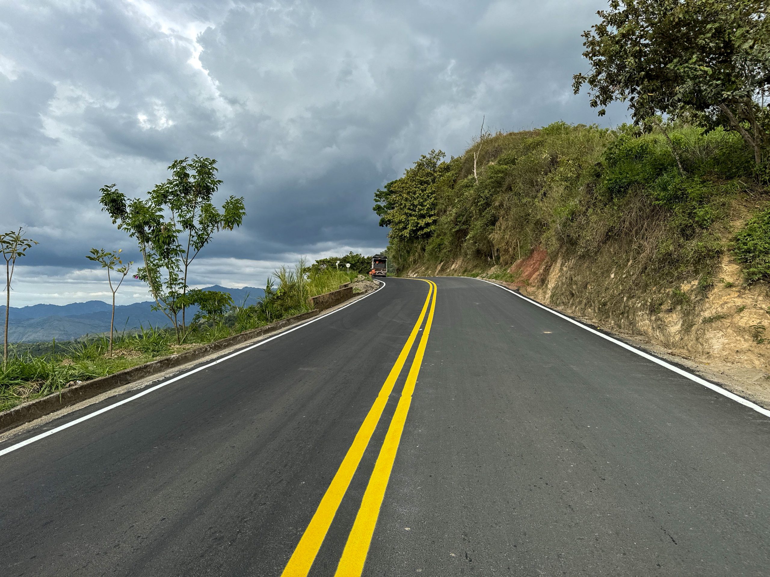 Pavimentación en La Unión y Guachucal